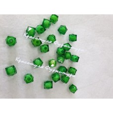 Намиста квадратні грановані з фарбованою серединою 8мм 500гр зелений