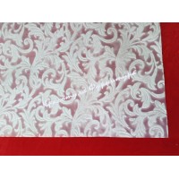 Папір пакувальний білий з візерунком 60х60 см 10 шт